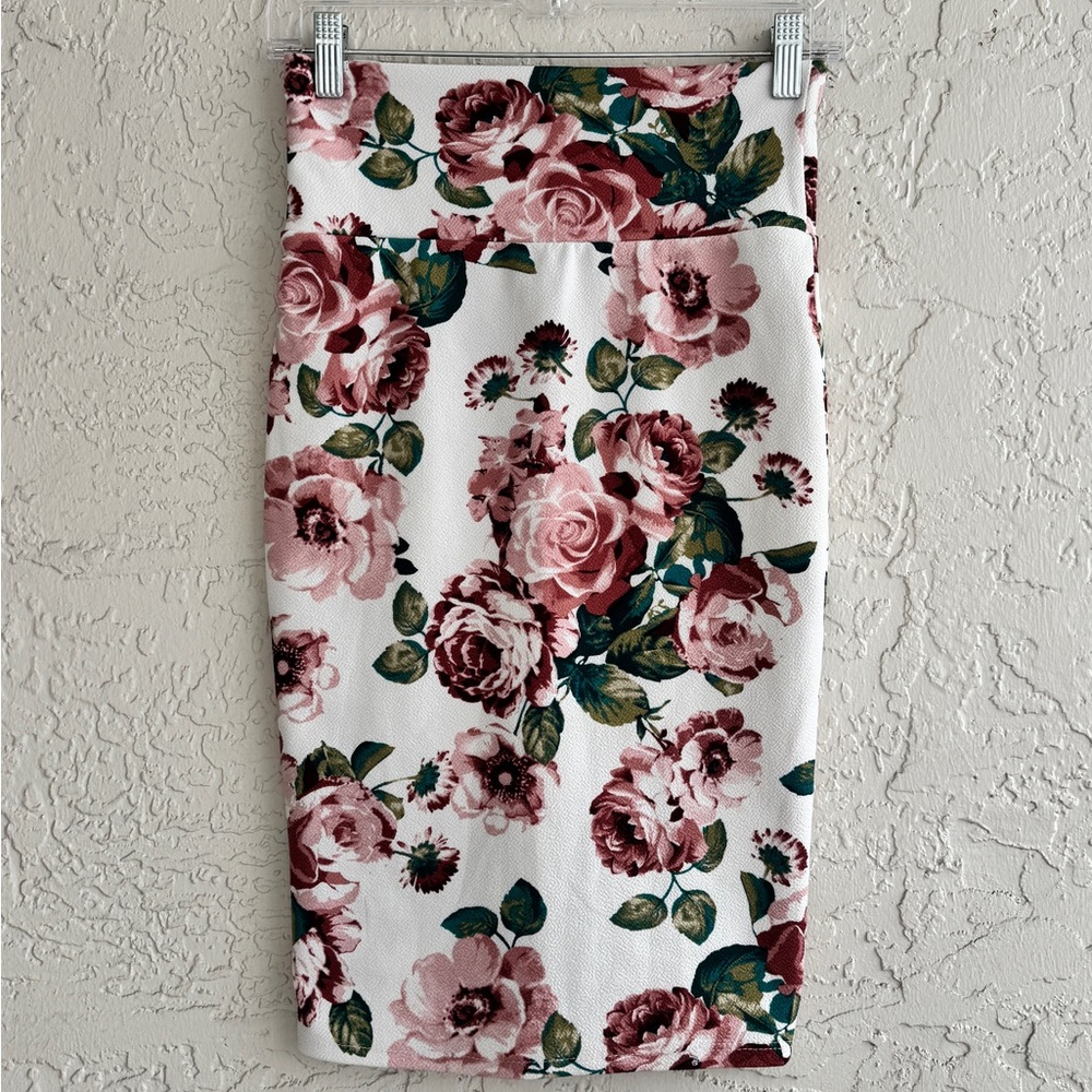Floral Pencil Skirt in Blush Rose Size 2